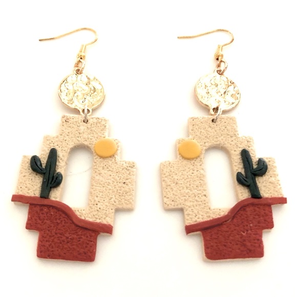 Handmade southwestern scenic desert earrings - Picture 2 of 4